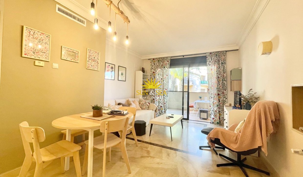 Kurzzeit-Vermietung - Wohnung - 