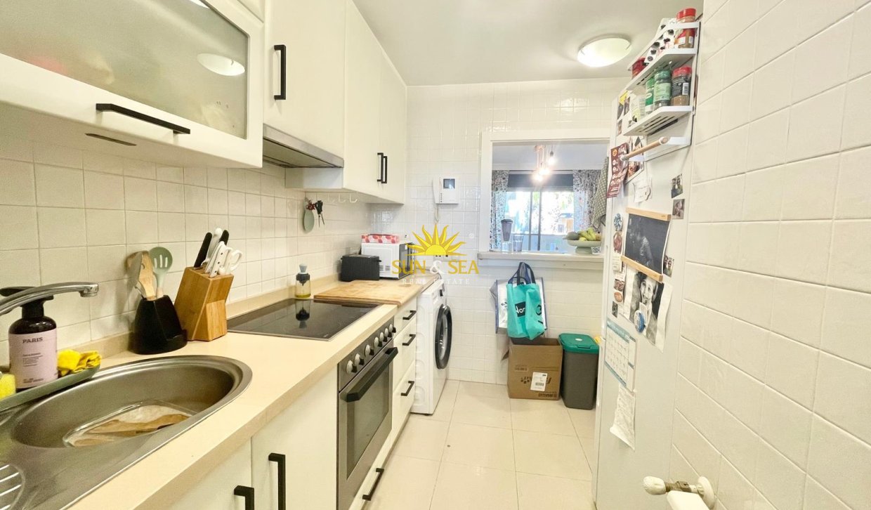 Kurzzeit-Vermietung - Wohnung - 