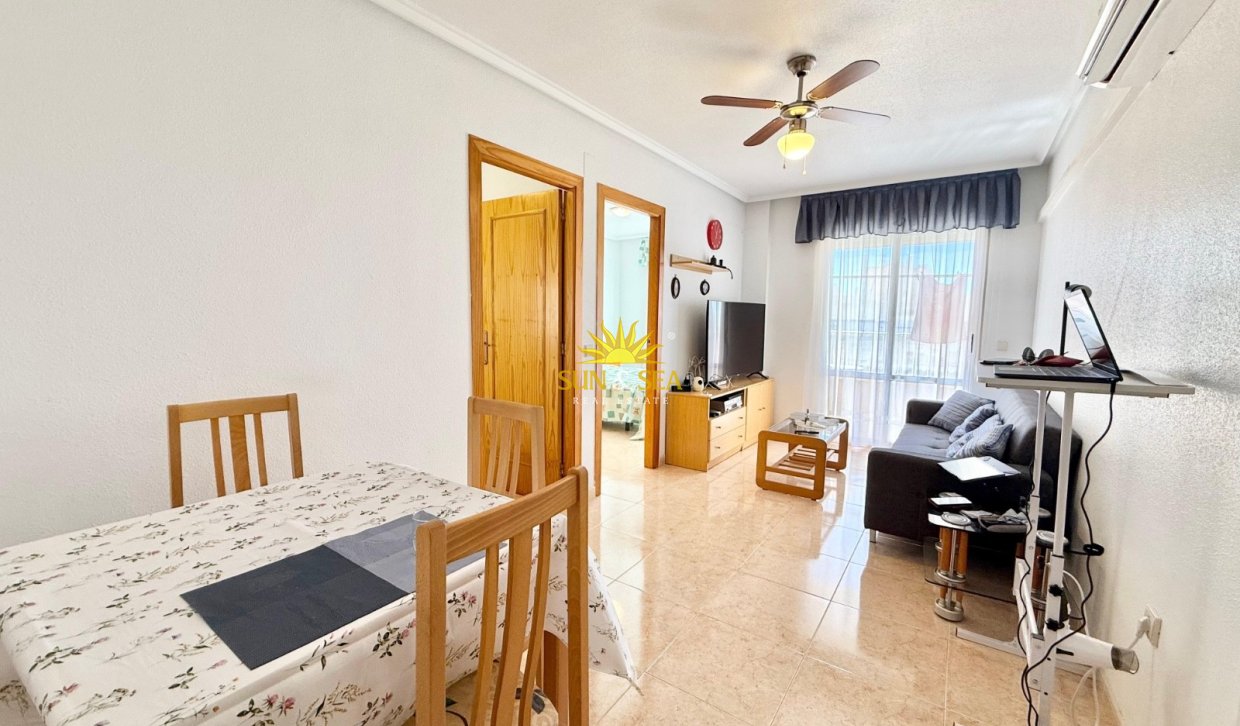 Перепродажа - Apartment - Torrevieja - torrevieja