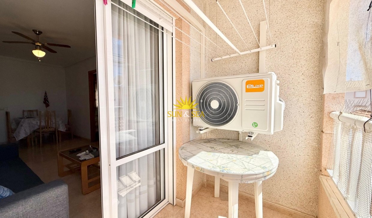 Перепродажа - Apartment - Torrevieja - torrevieja