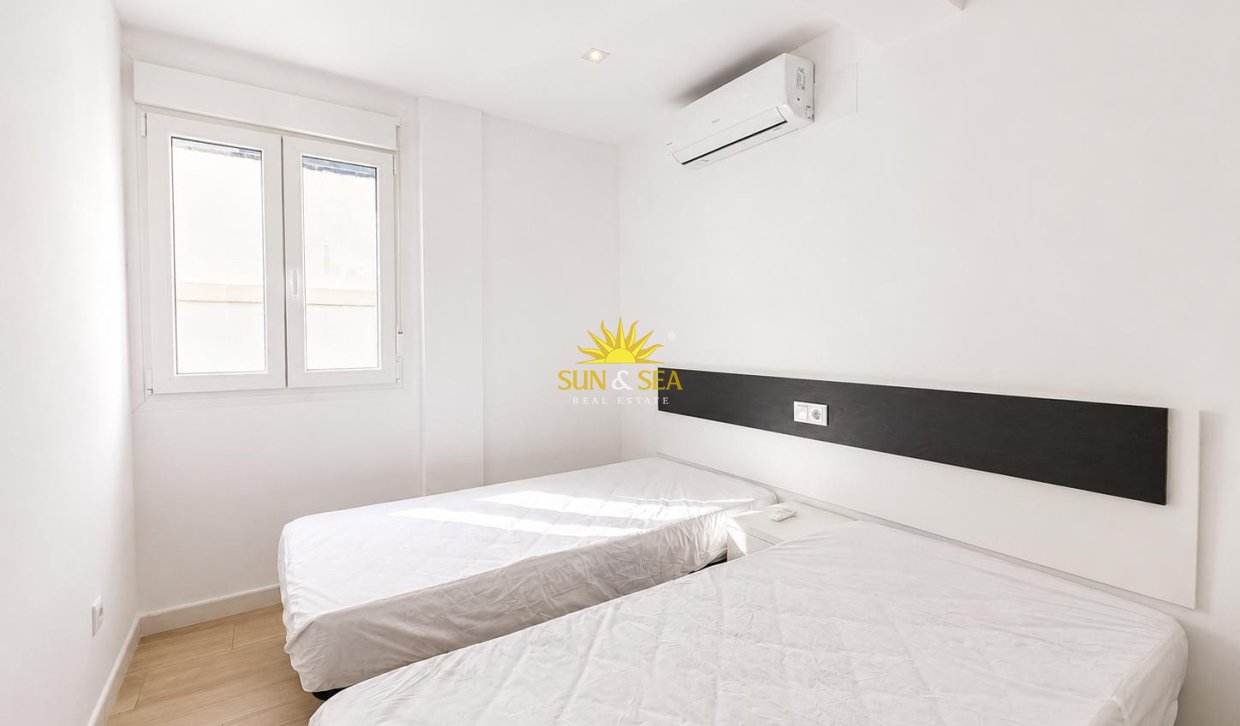 Wiederverkauf - Townhouse - Orihuela Costa - La Regia