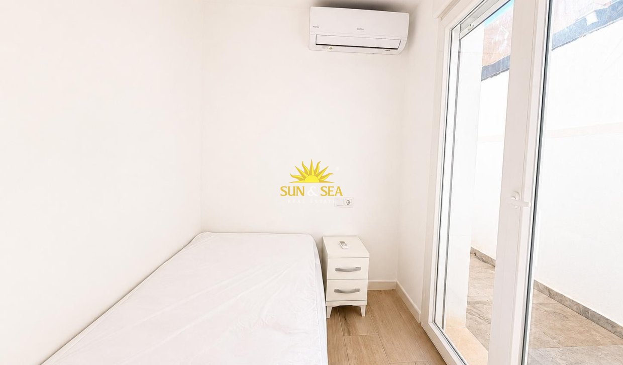 Wiederverkauf - Townhouse - Orihuela Costa - La Regia