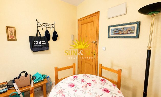 Wiederverkauf - Wohnung - Torrevieja - Centro