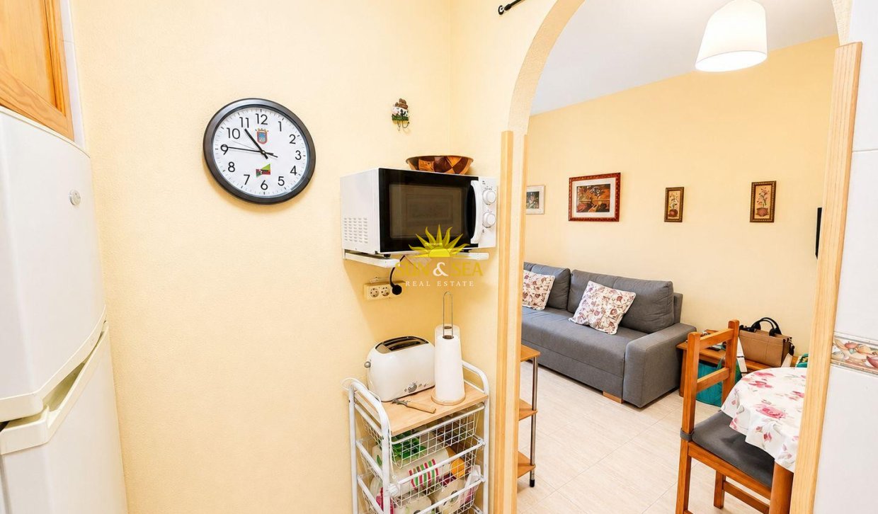 Wiederverkauf - Wohnung - Torrevieja - Centro