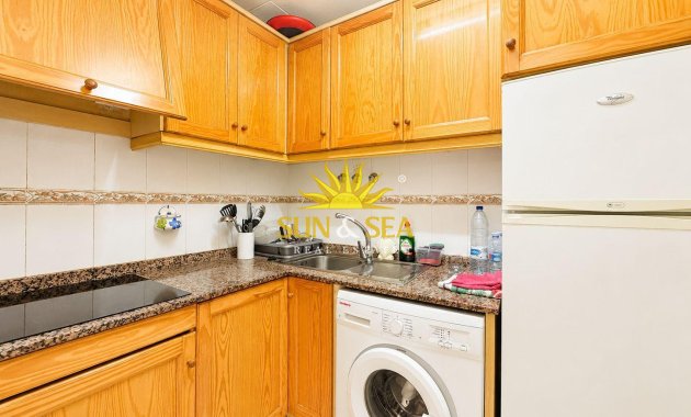 Wiederverkauf - Wohnung - Torrevieja - Centro