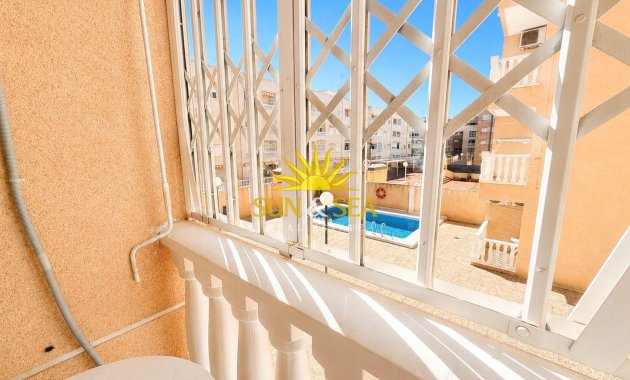 Wiederverkauf - Wohnung - Torrevieja - Centro