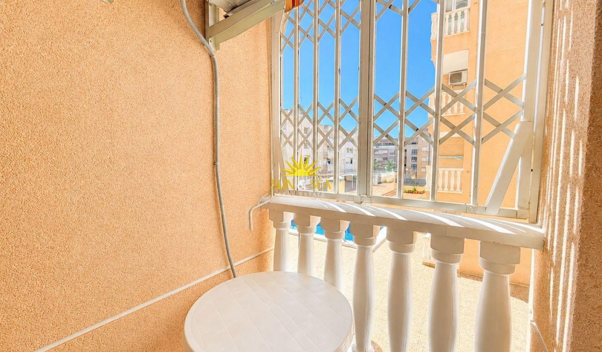 Wiederverkauf - Wohnung - Torrevieja - Centro