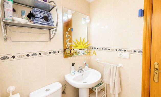 Wiederverkauf - Wohnung - Torrevieja - Centro