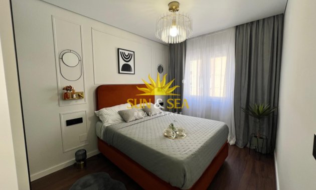 Langfristige Vermietung - Wohnung - Torrevieja - Centro