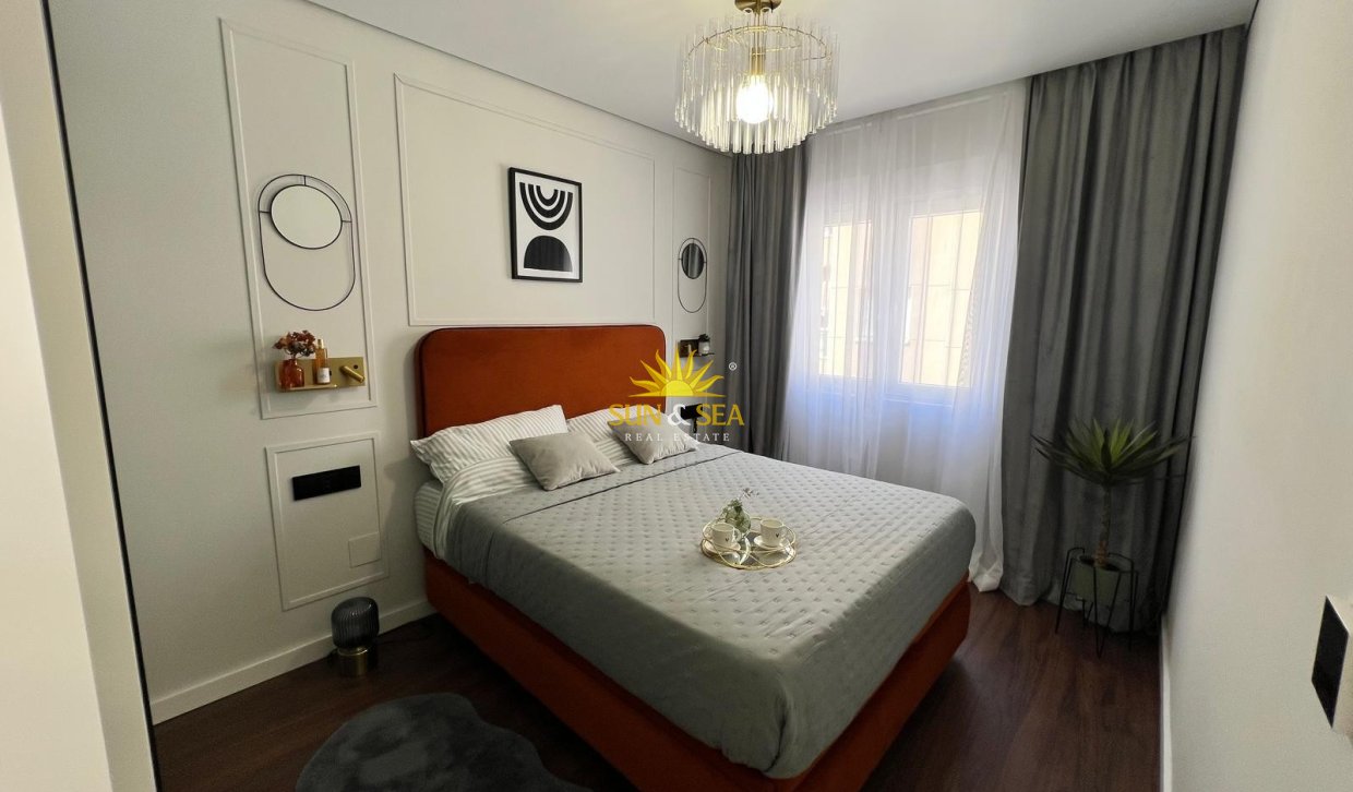 Langfristige Vermietung - Wohnung - Torrevieja - Centro