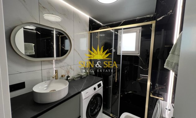 Langfristige Vermietung - Wohnung - Torrevieja - Centro