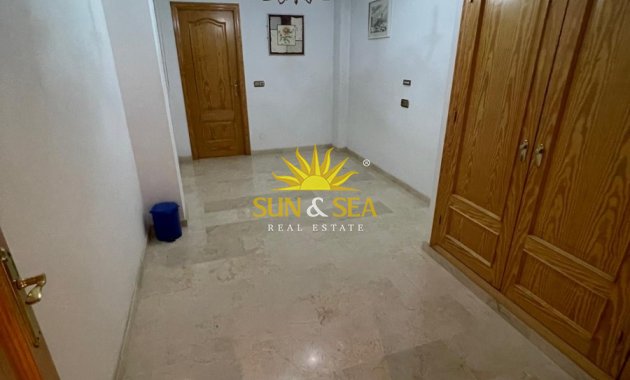 Alquiler a largo plazo - Apartamento - Albatera