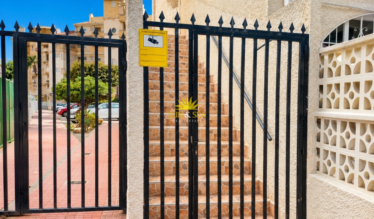 Resale - Duplex - Torrevieja - torrevieja