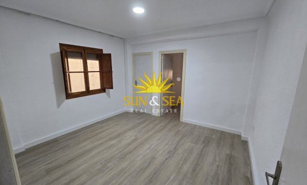 Alquiler de invierno - Apartamento - Elche