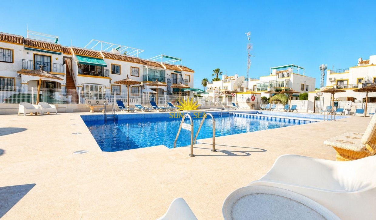 Herverkoop - Townhouse - Torrevieja - torrevieja