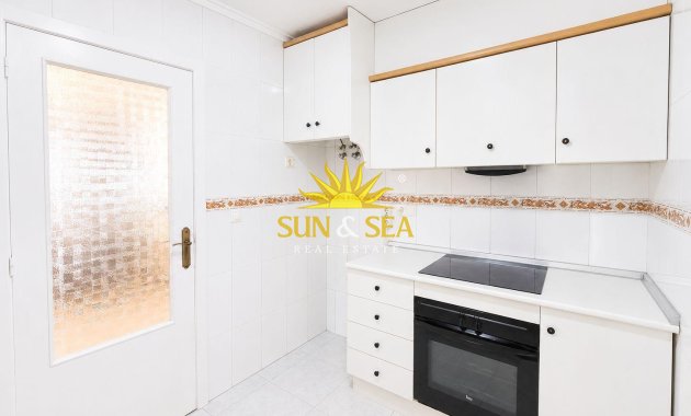 Herverkoop - Townhouse - Torrevieja - torrevieja