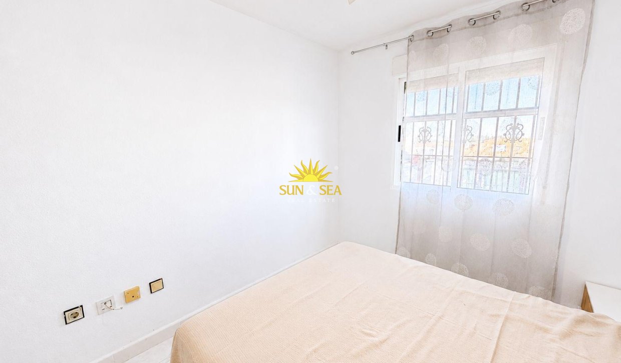 Herverkoop - Townhouse - Torrevieja - torrevieja