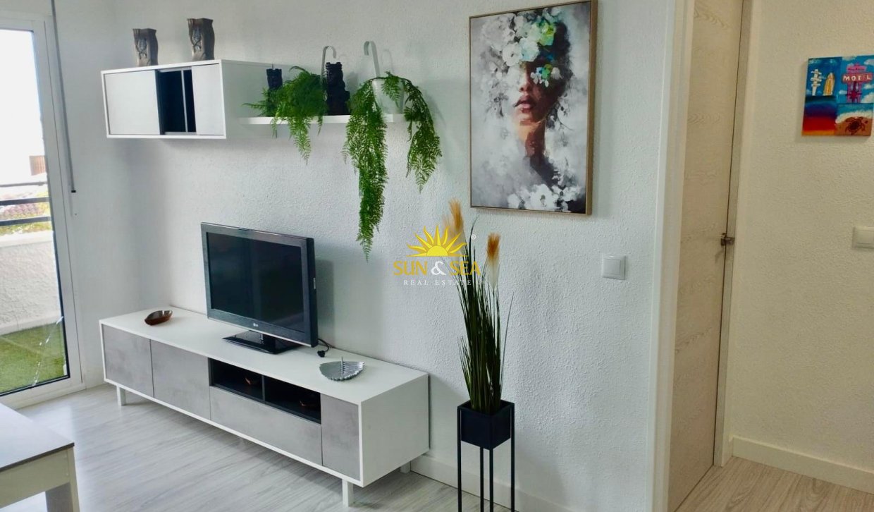 Kurzzeit-Vermietung - Wohnung - 