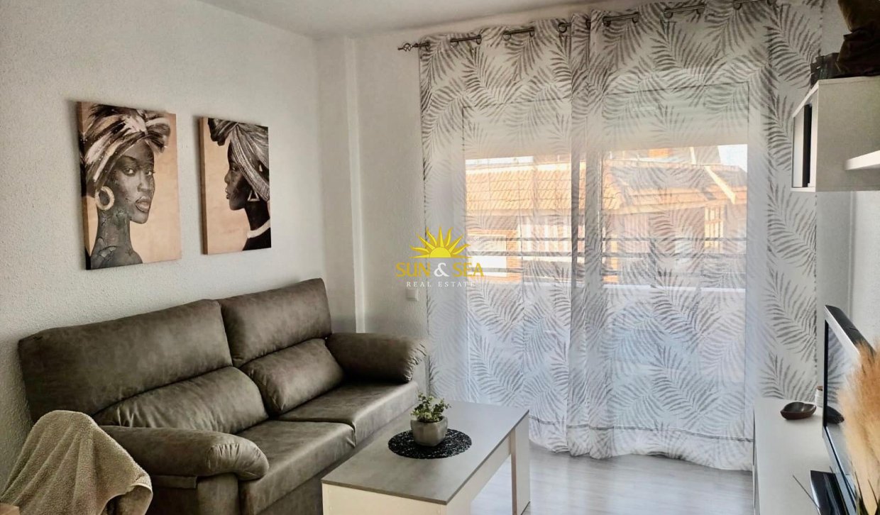 Kurzzeit-Vermietung - Wohnung - 