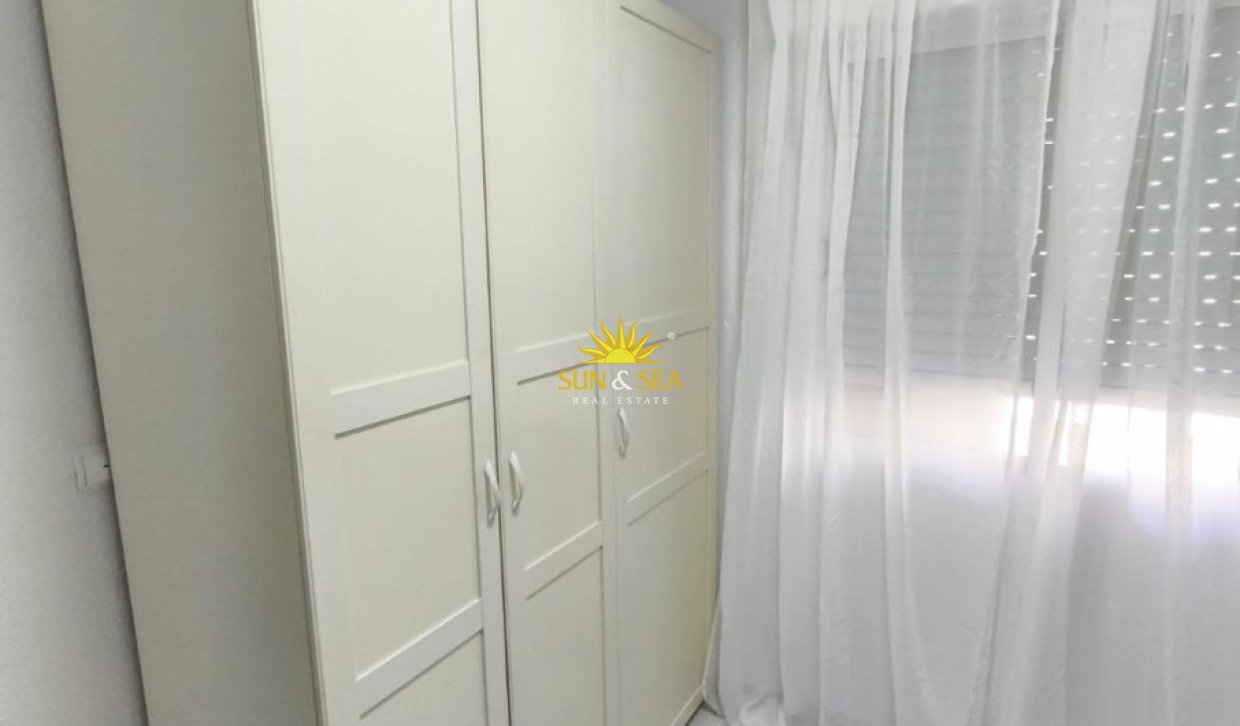 Location à long terme - Ground Floor - Torrevieja - El Acequión - Los Náufragos