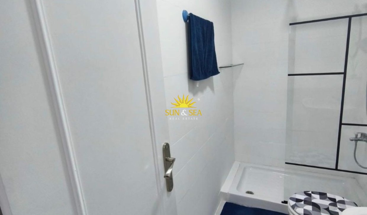 Location à long terme - Ground Floor - Torrevieja - El Acequión - Los Náufragos