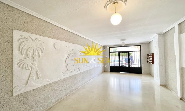 Revente - Appartement - Torrevieja - Centro