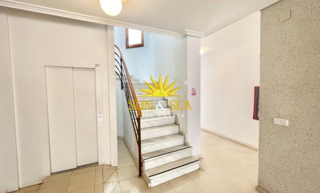 Revente - Appartement - Torrevieja - Centro