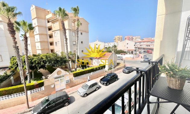 Revente - Appartement - Torrevieja - Centro