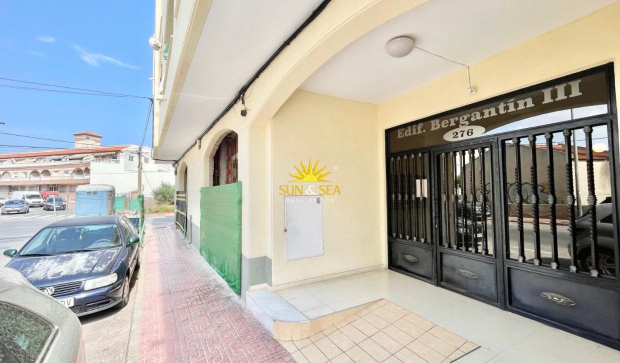 Revente - Appartement - Torrevieja - Centro