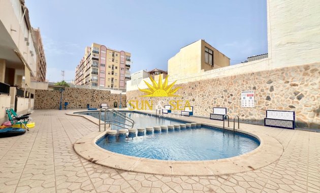 Revente - Appartement - Torrevieja - Centro