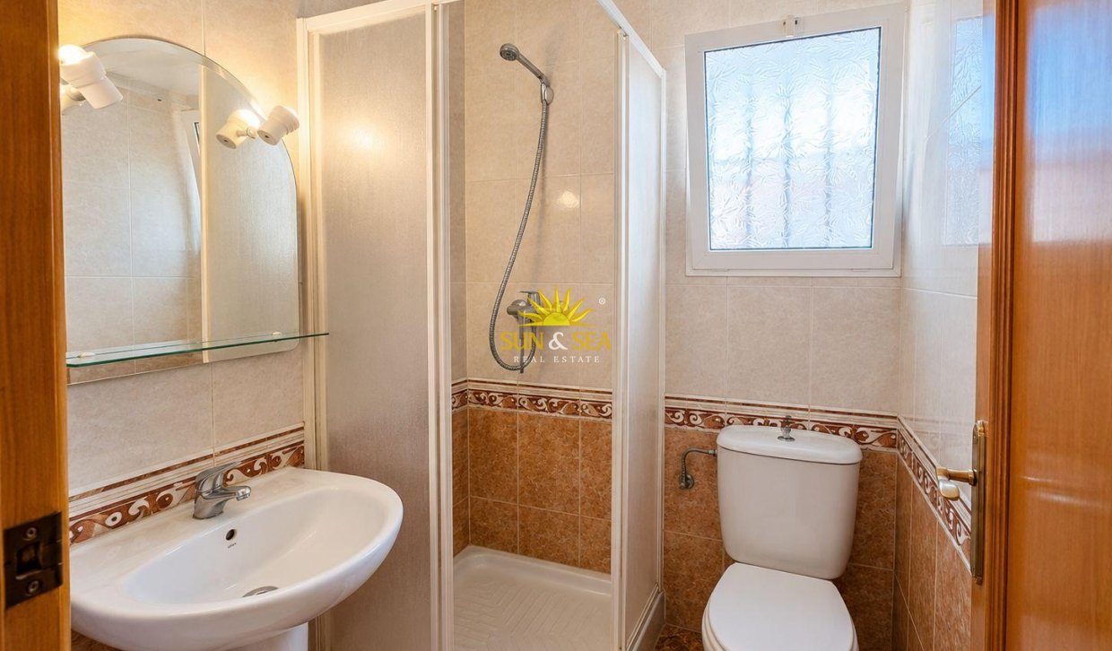Resale - Townhouse - Torrevieja - torrevieja