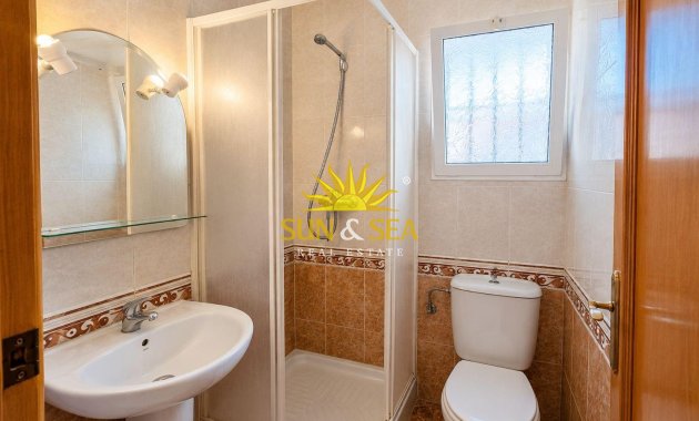 Resale - Townhouse - Torrevieja - torrevieja