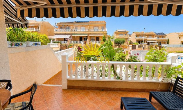 Resale - Townhouse - Torrevieja - torrevieja