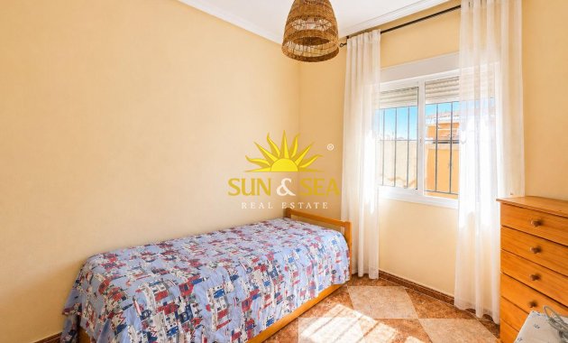 Resale - Townhouse - Torrevieja - torrevieja