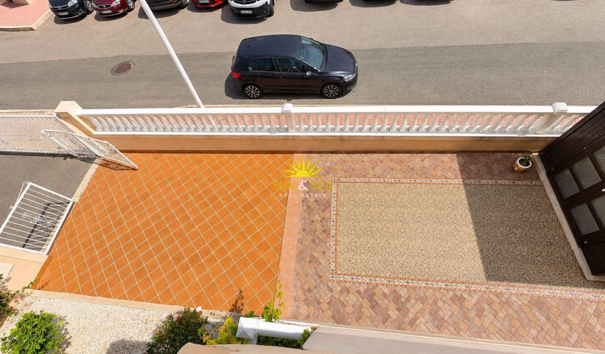 Resale - Townhouse - Torrevieja - torrevieja