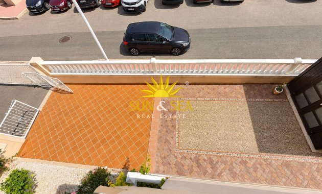 Resale - Townhouse - Torrevieja - torrevieja