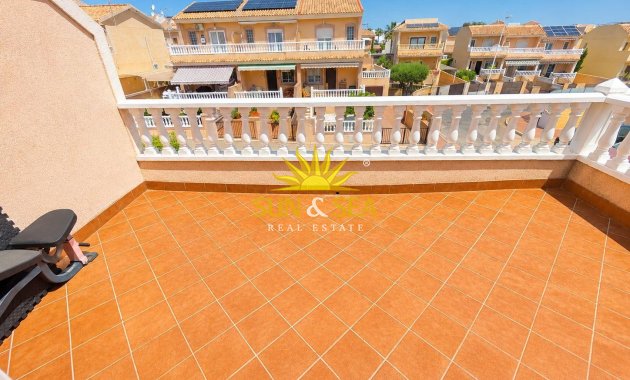 Resale - Townhouse - Torrevieja - torrevieja