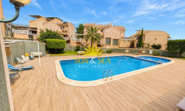 Resale - Townhouse - Torrevieja - torrevieja