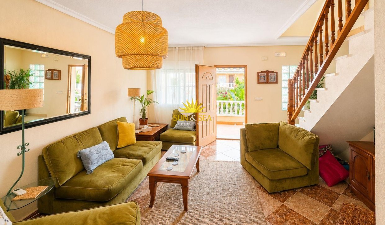 Resale - Townhouse - Torrevieja - torrevieja