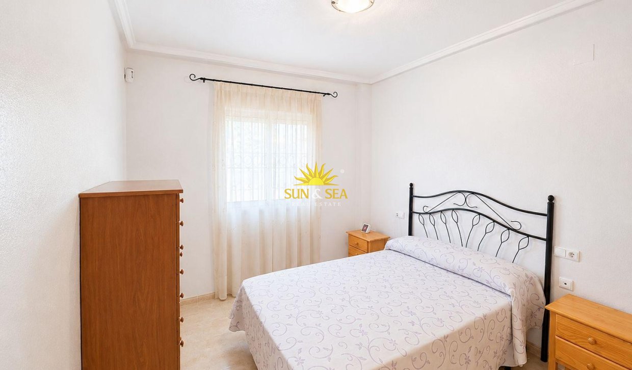 Resale - Apartment - Rojales