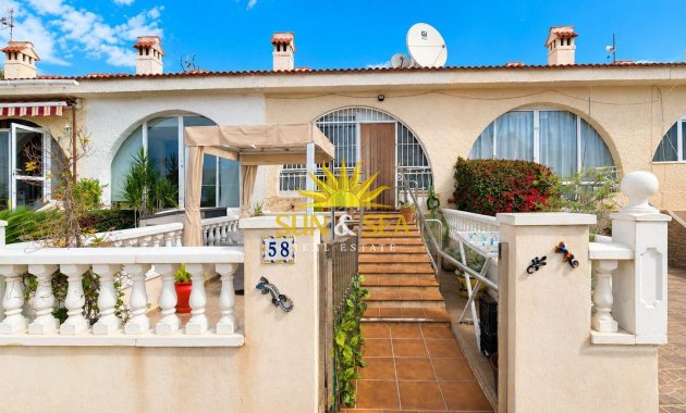 Reventa - Chalet adosado - Ciudad quesada