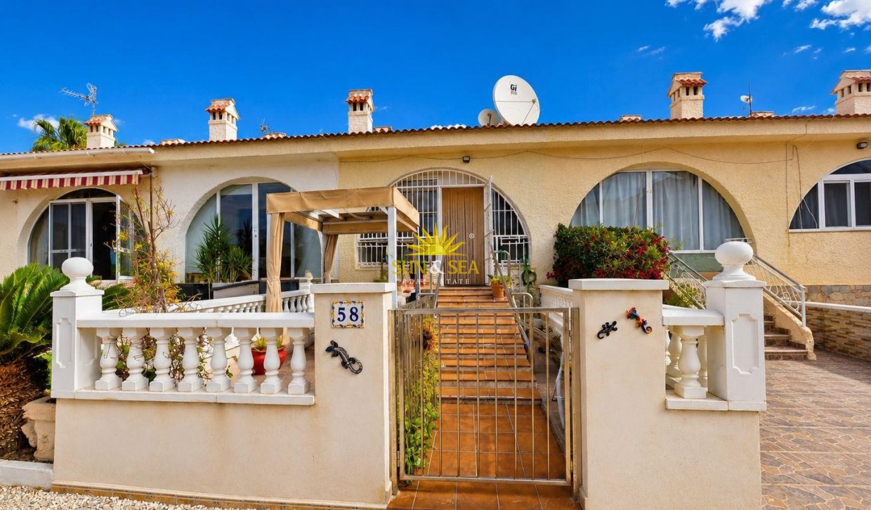 Reventa - Chalet adosado - Ciudad quesada