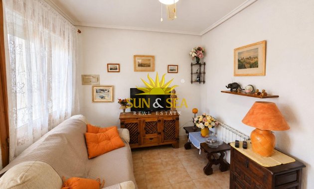 Reventa - Chalet adosado - Ciudad quesada
