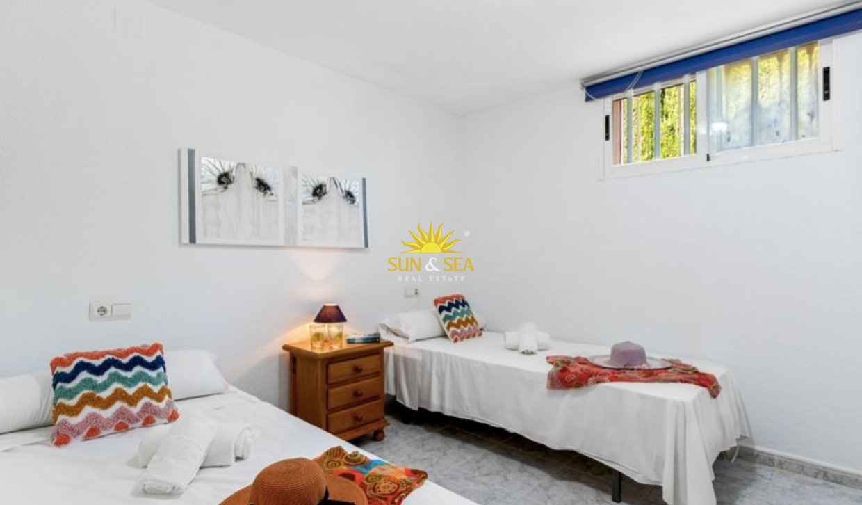 Alquiler a largo plazo - Chalet - Calpe - Calpe urbanizaciones