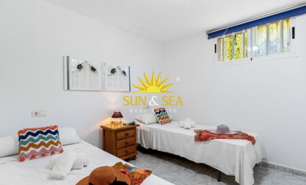 Alquiler a largo plazo - Chalet - Calpe - Calpe urbanizaciones