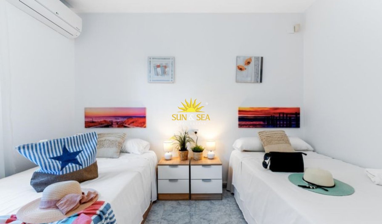 Alquiler a largo plazo - Chalet - Calpe - Calpe urbanizaciones