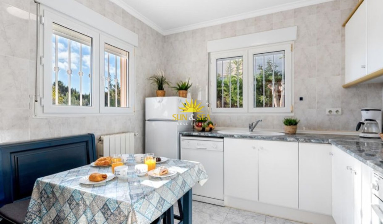 Alquiler a largo plazo - Chalet - Calpe - Calpe urbanizaciones