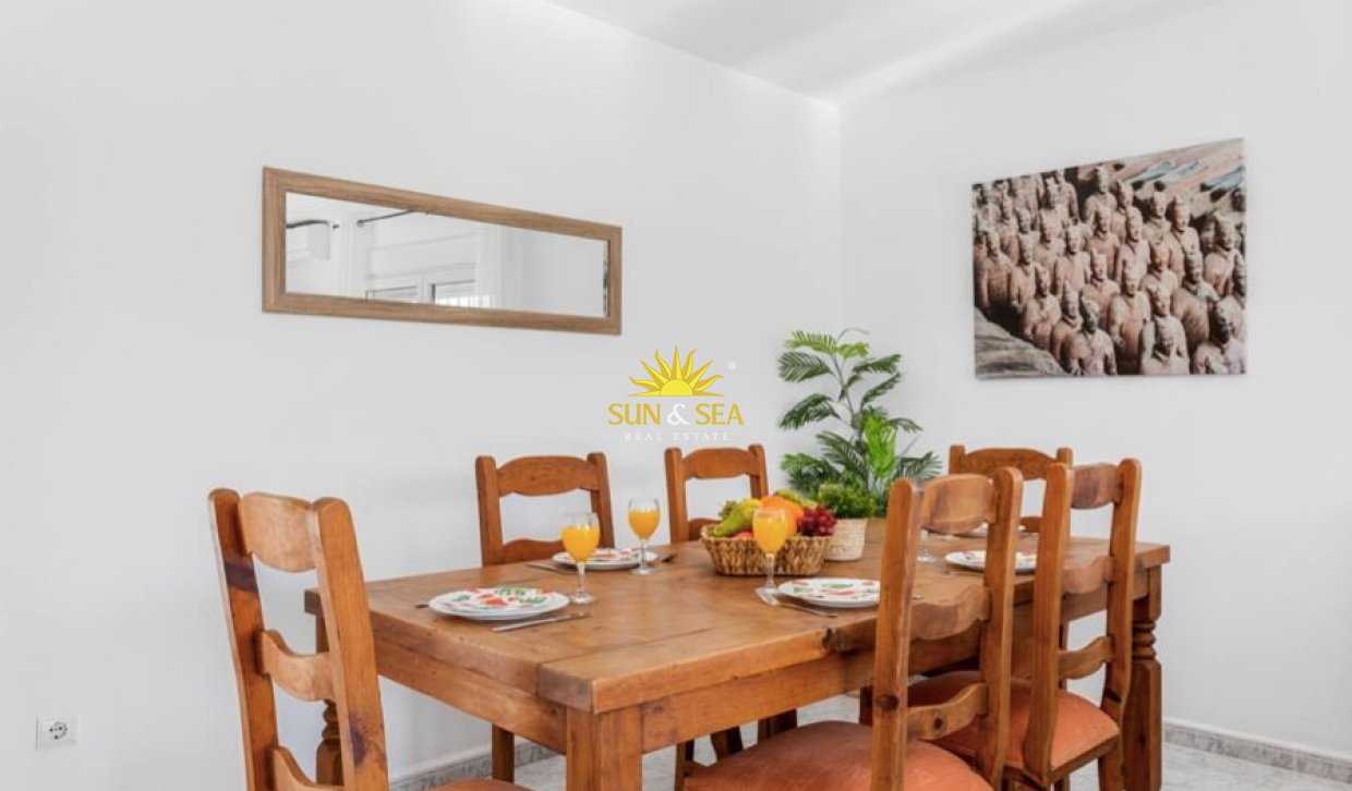 Alquiler a largo plazo - Chalet - Calpe - Calpe urbanizaciones