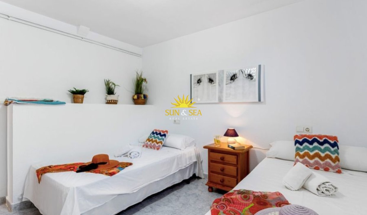 Alquiler a largo plazo - Chalet - Calpe - Calpe urbanizaciones