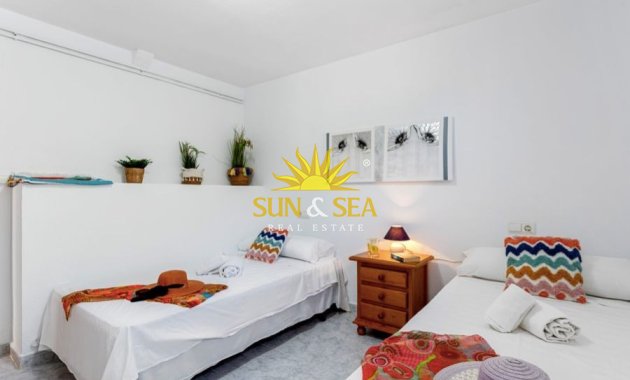 Alquiler a largo plazo - Chalet - Calpe - Calpe urbanizaciones